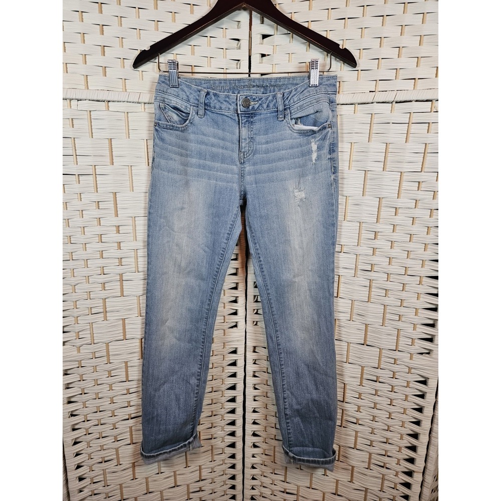 Simply Vera Vera Wang Jeans Sz 4 Roll Cuff Light Wash Distressed Casual Western